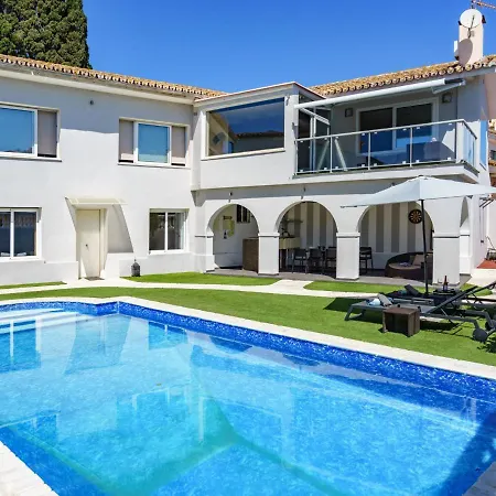 Tropical By Interhome